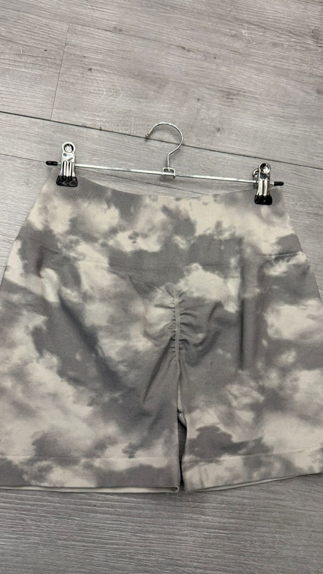 DarcSports Shorts Wolves Nube Gris