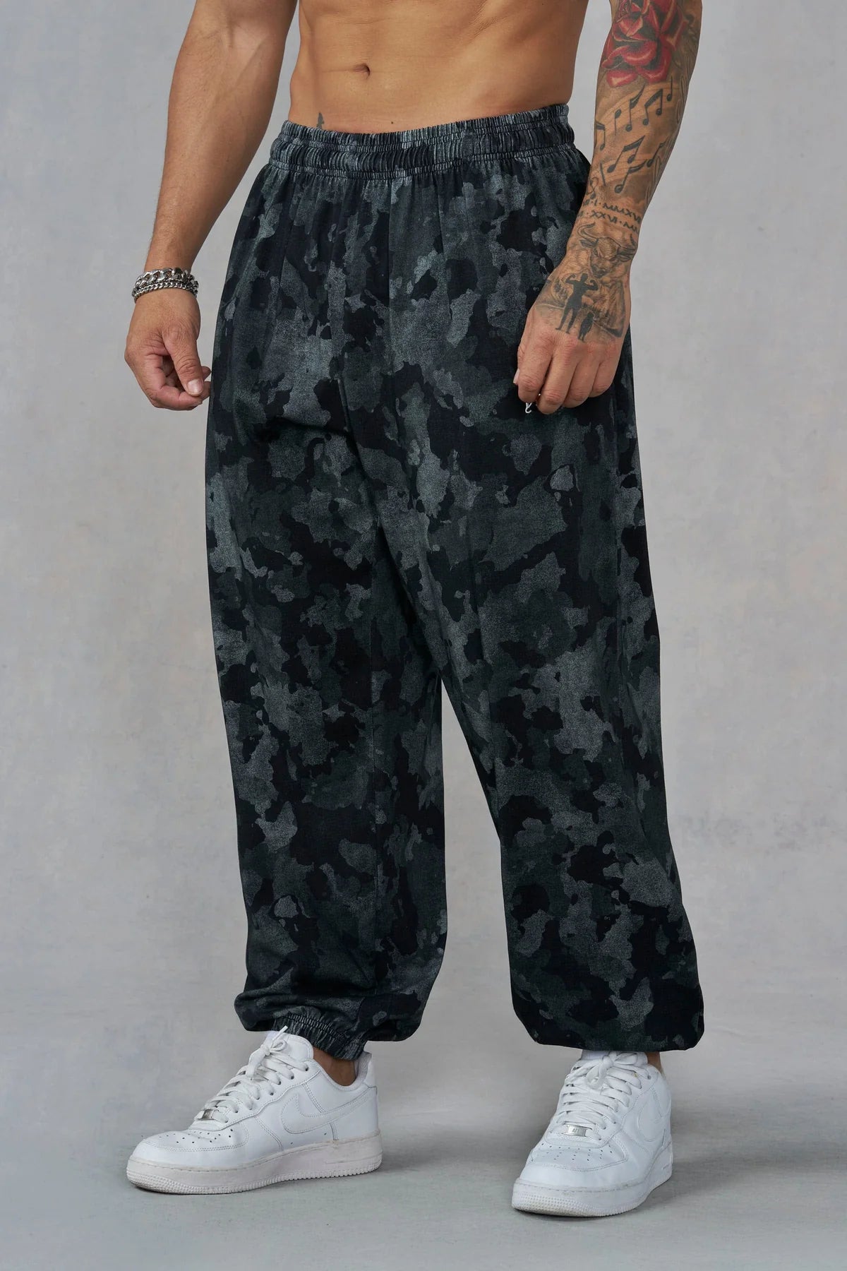 YoungLA Camo Pump Cover Jogger