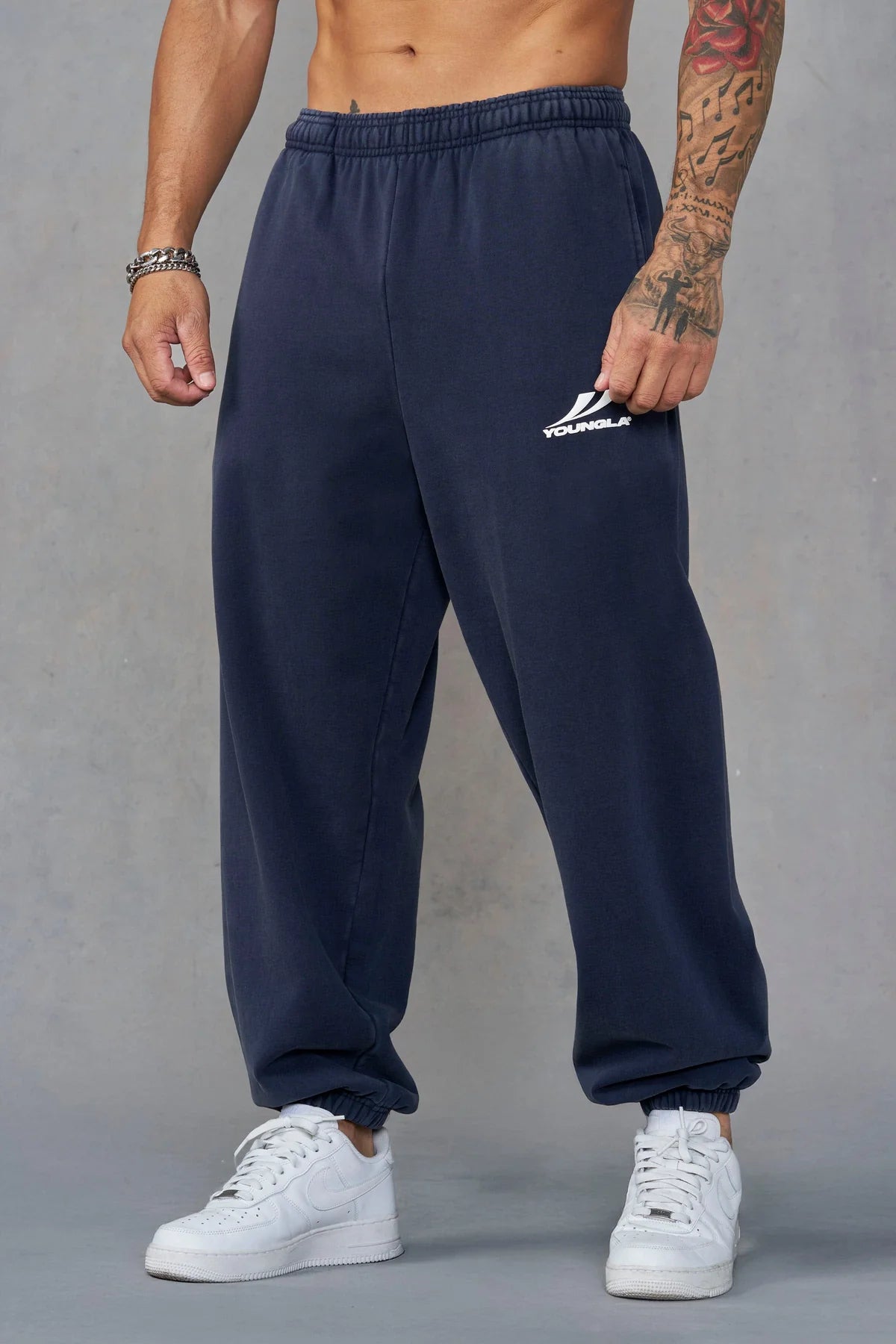 Throwback baggy