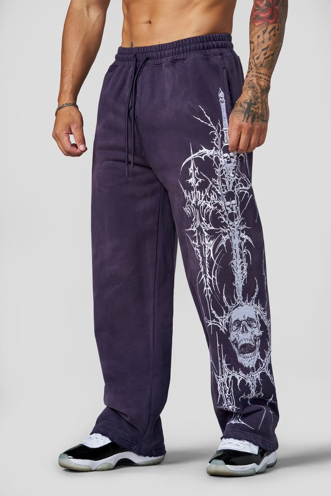 Eternal Embroidered Sweats Youngla