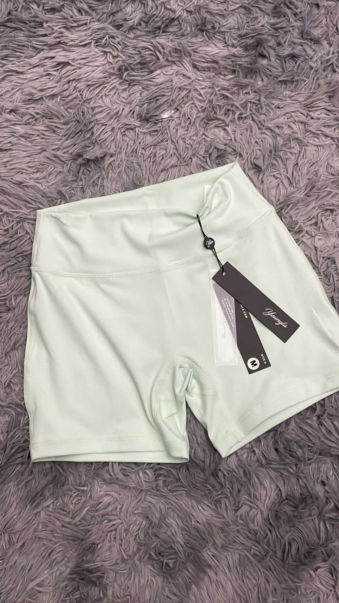 YoungLA Short medio de Compresion Verde Claro
