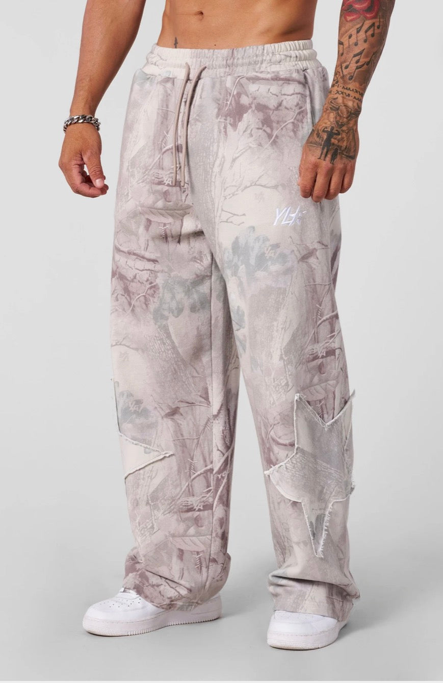 SUPERSTAR SWEATS