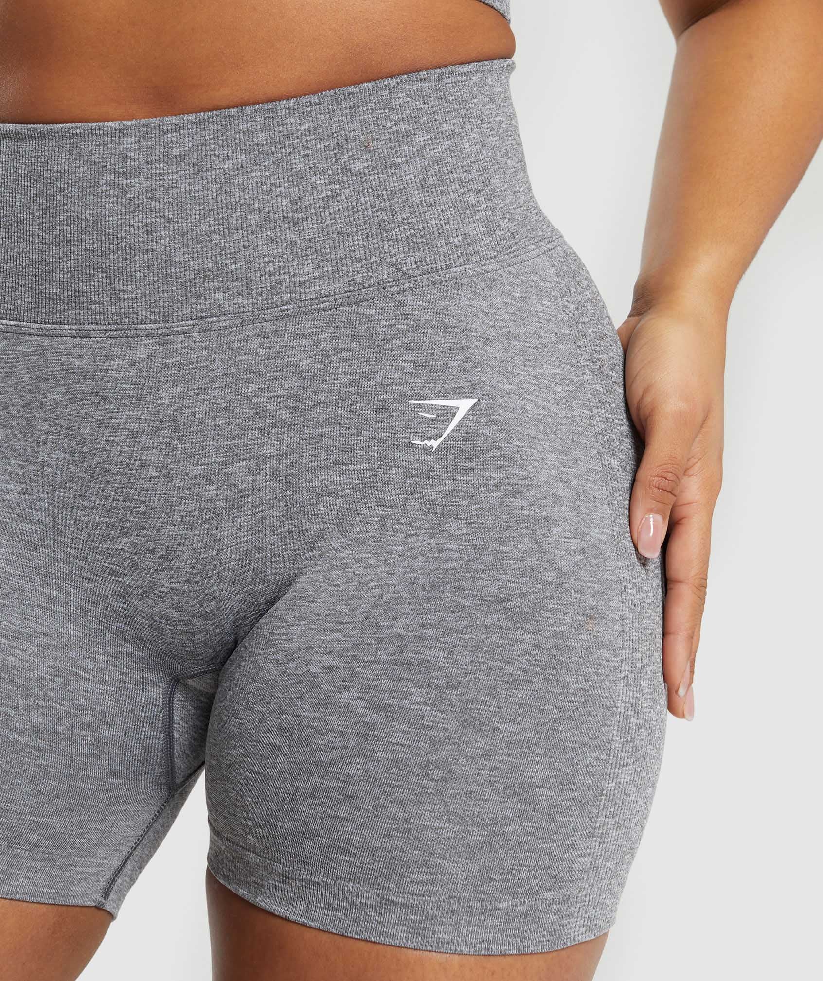GymShark Lift Seamless Shorts Gris