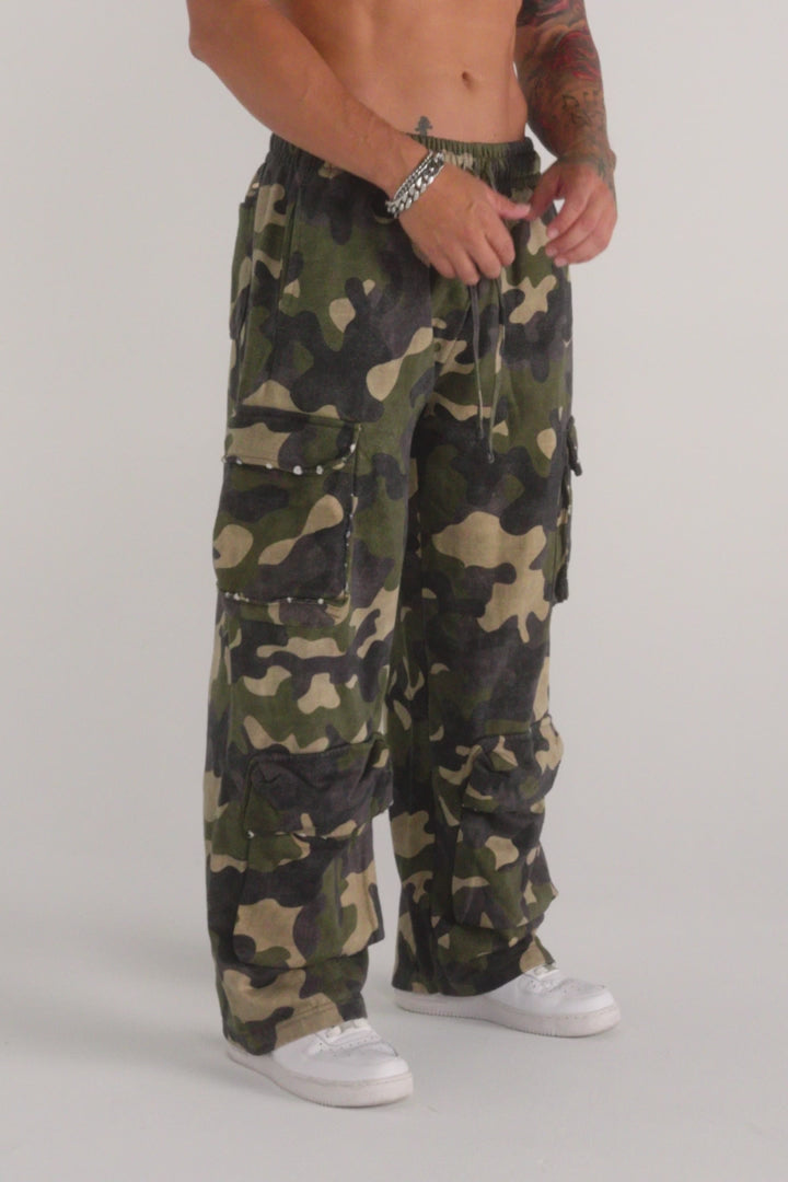YoungLA Heritage Camo Cargo Sweats Green