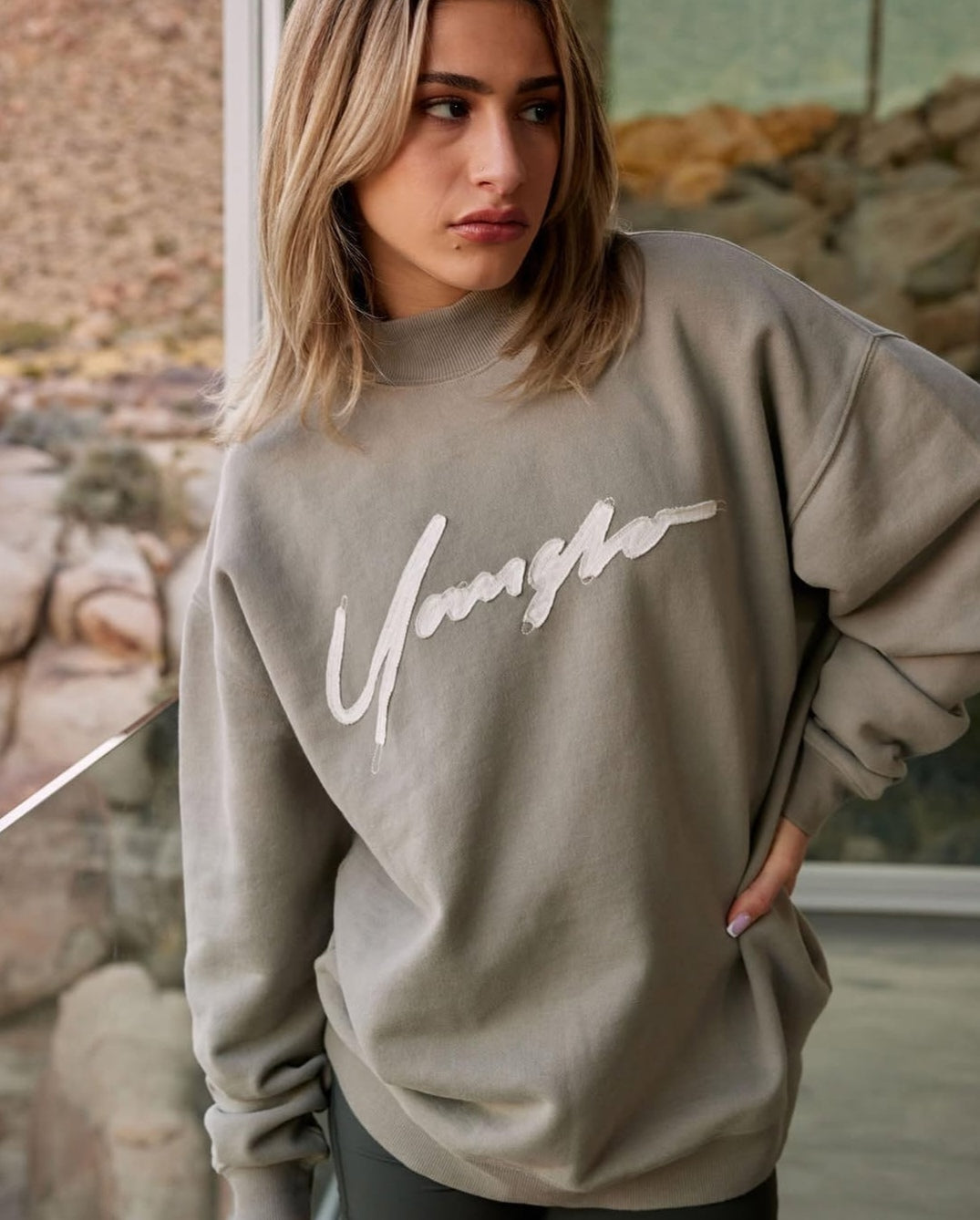YoungLA Hoodie W