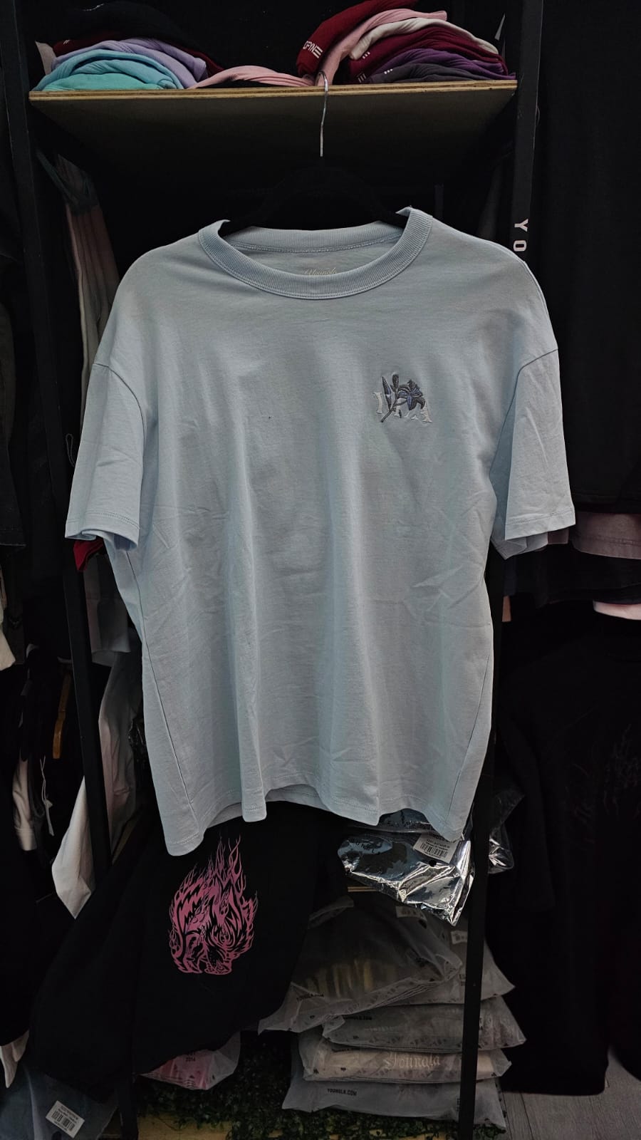 YoungLA Tee Flower Text