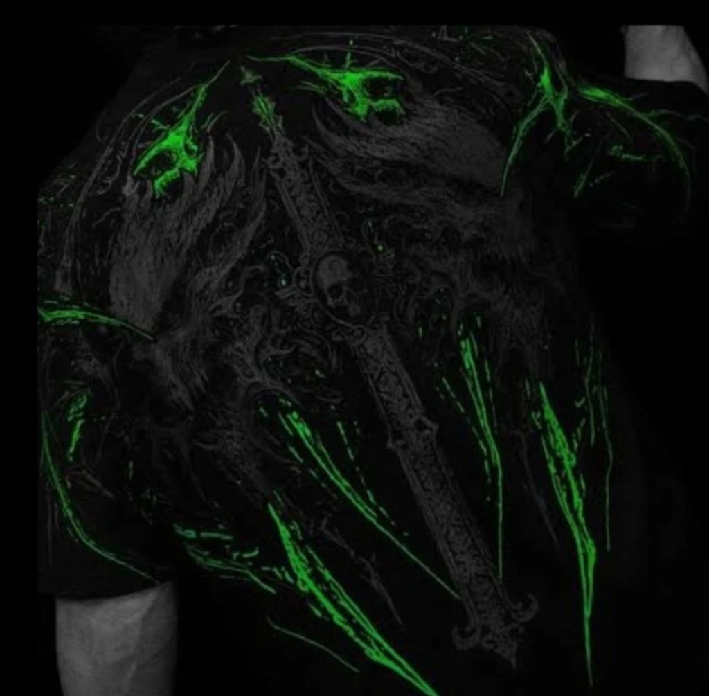 Breathedivinity Over Thunder Skull Green