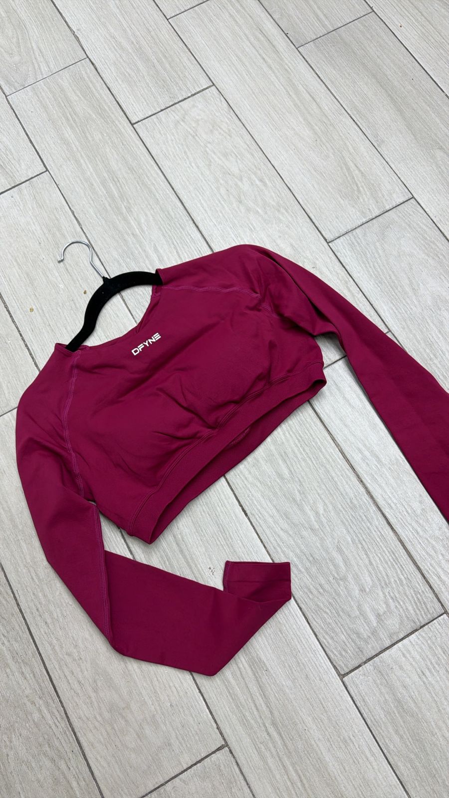 DFYNE Dynamic Long Sleeve Crop Top